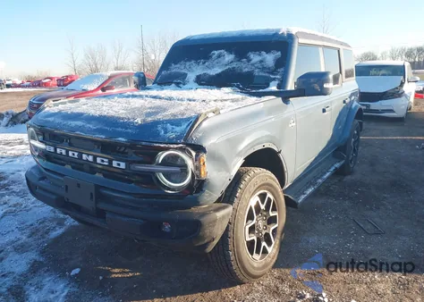 2025 Ford Bronco Outer Banks z USA, uszkodzony, nr VIN 1FMEE8BP0SLB28493